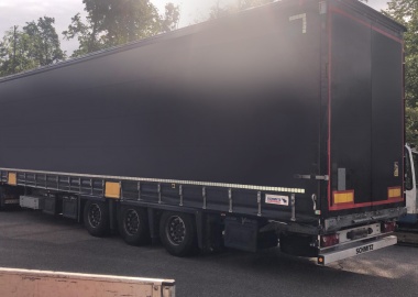 Dostawa 120 sztuk nowych naczep intermodalnych typu HUCKEPACK