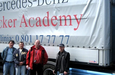 Die Mercedes-Benz Trucker Academy Schulung